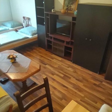 Turisticky Apartman ,Pro 3-4Os Apartman Frenštát pod Radhoštěm Kültér fotó