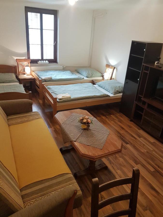 Turisticky Apartman ,Pro 3-4Os Apartman Frenštát pod Radhoštěm Kültér fotó